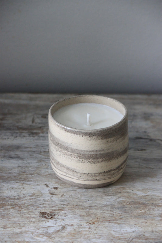 Ljus keramik candle