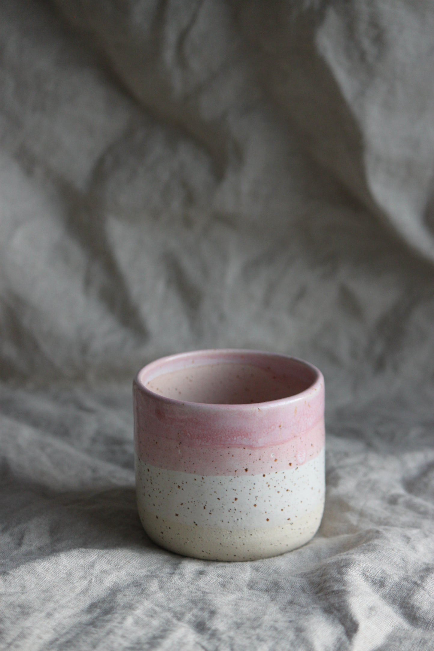 Fade cup