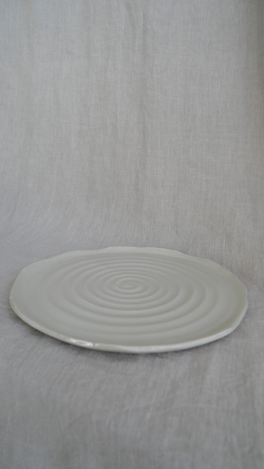 Seashell dinner plate