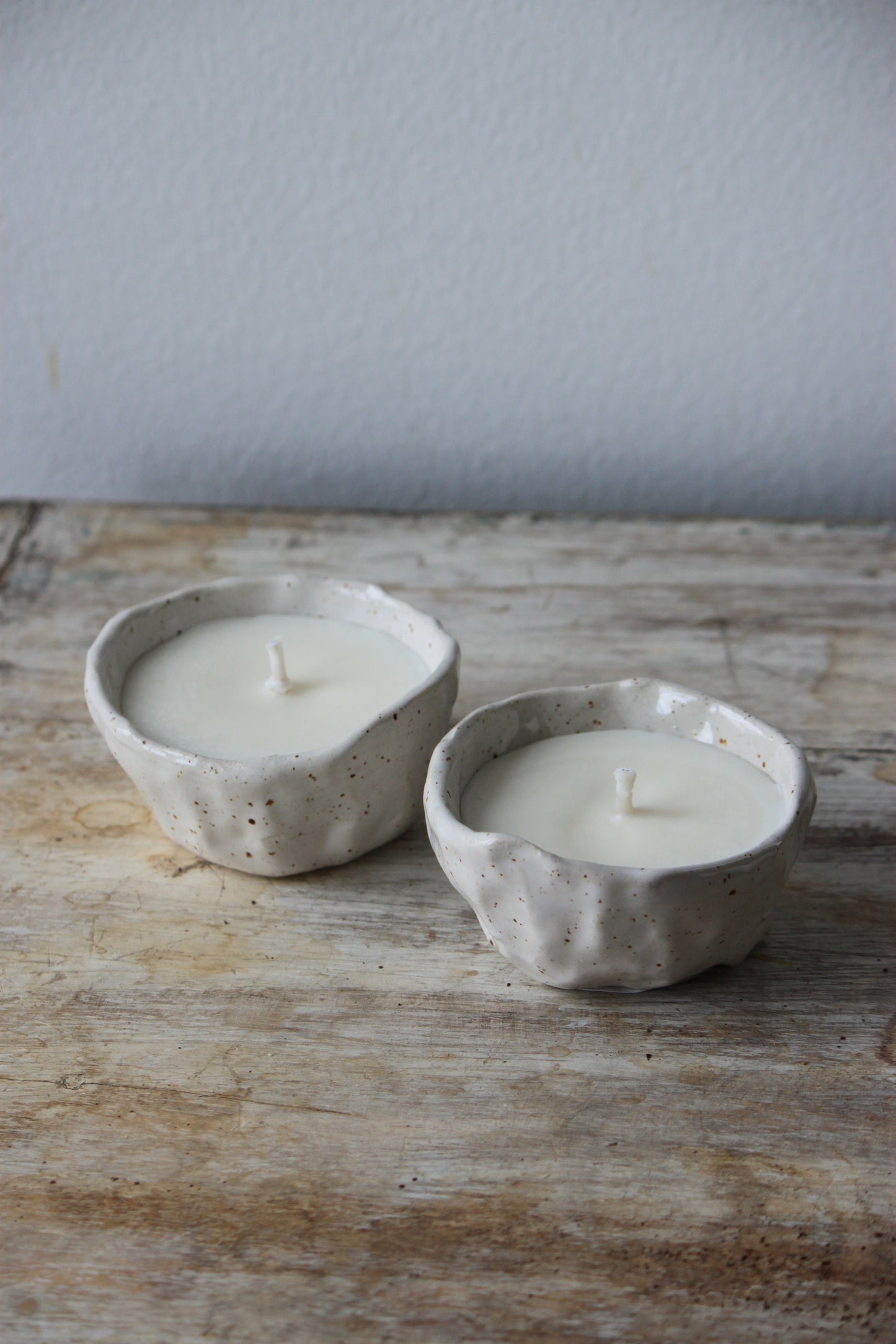 Ljus keramik candle